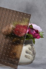Huzalhálós üveg bronz